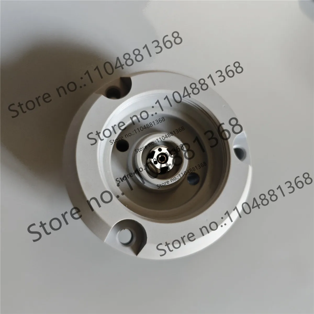 Slow wire feeder accessory flushing chamber 200434119 spray head seat 204489700