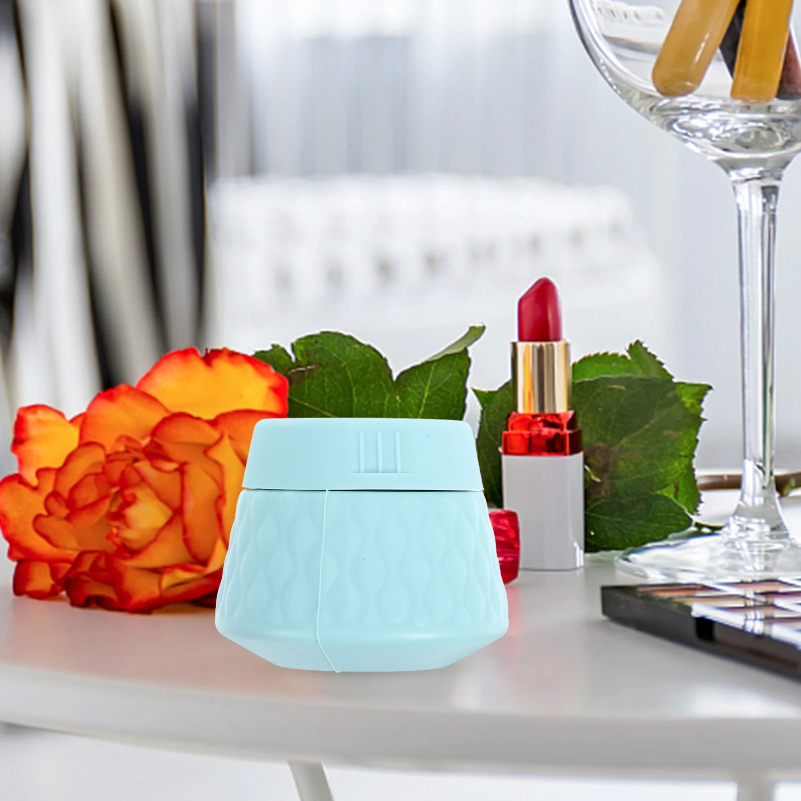 4pcs Silicone Travel Bottles for Cream Refillable Portable Containers LeakProof Makeup Bottles Small Travel Containers