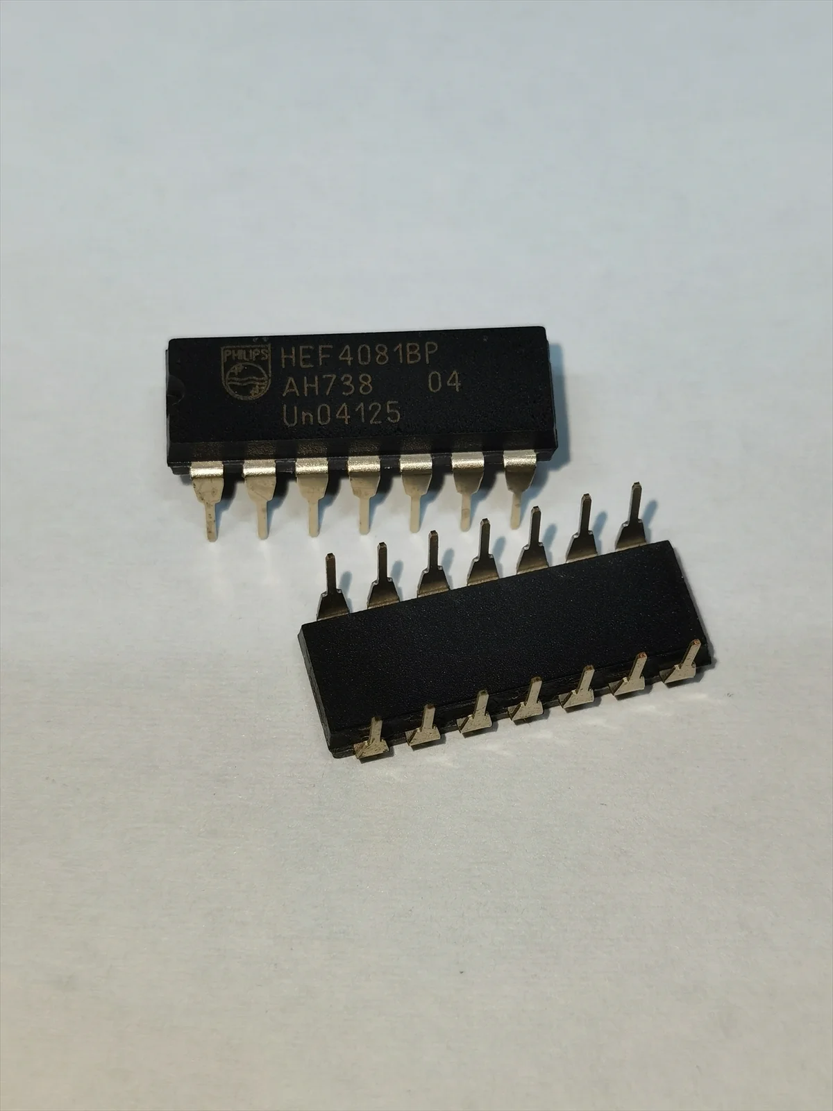 10 pcs HEF4081BP Brand new original genuine Integrated Circuit IC Chip DIP-14 HEF4081BP