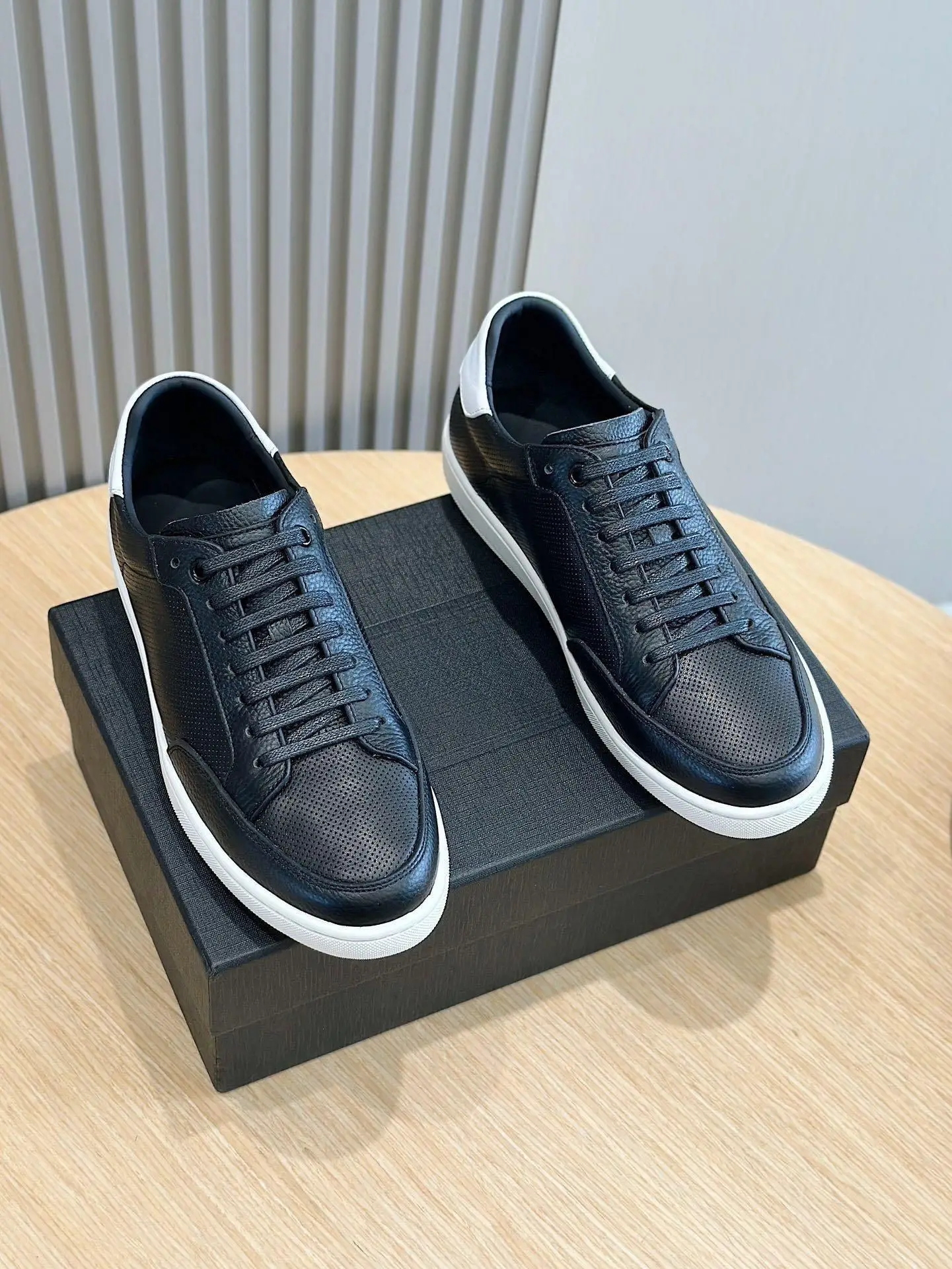 Unisex Lace Up Flat Sneakers Full Grain Perforated Leather White Heel Accent White Thick Sole All Match Casual Footwear