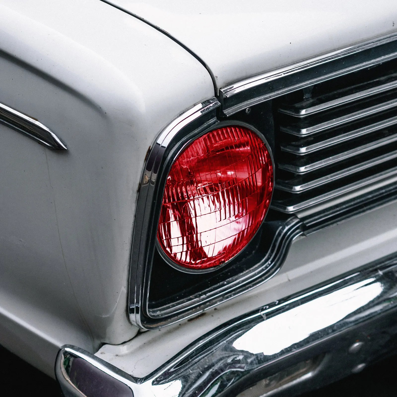 

Headlight Color Change Film Red 90% Transparent Heat Resistant Waterproof Stretchable Car Light Protection Tint Vinyl Sticker