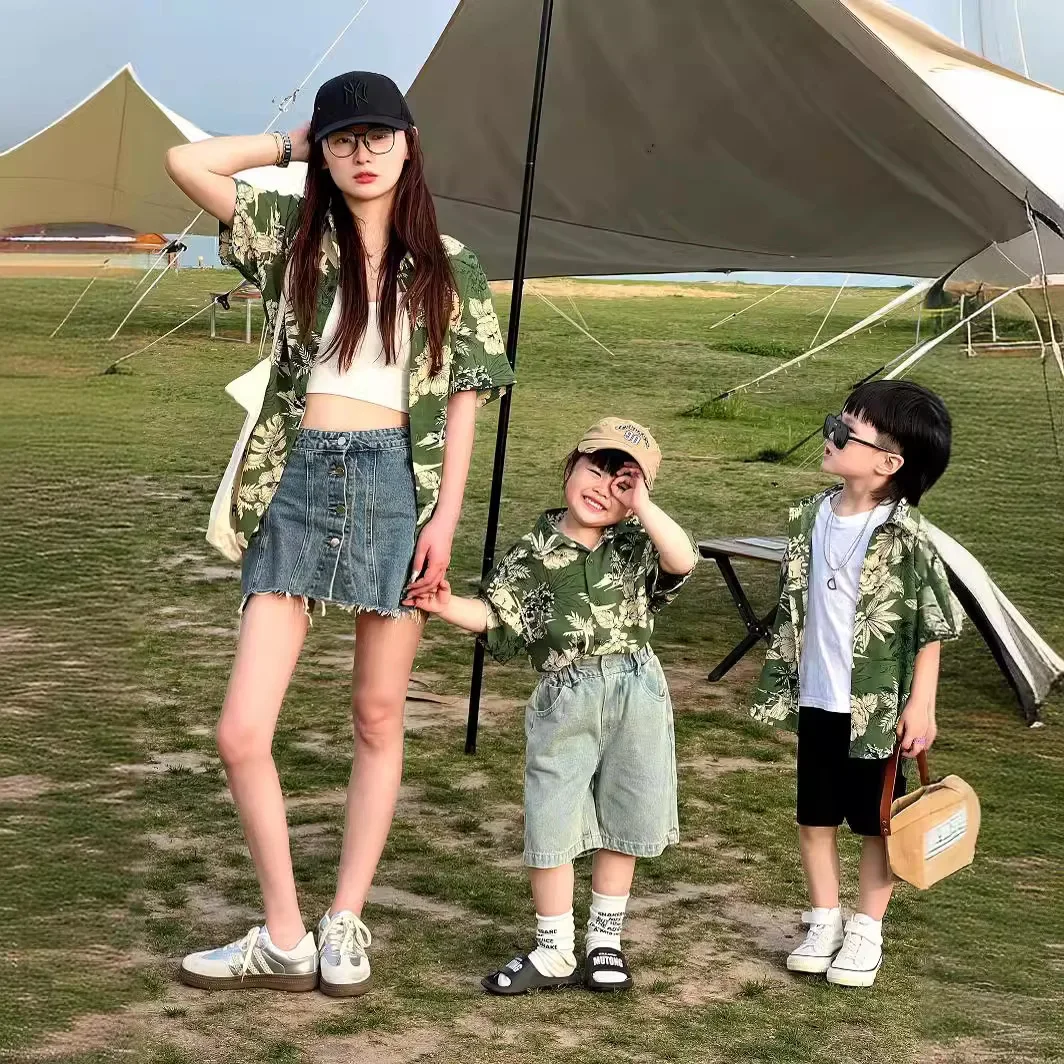 Resort Dad Son Print Shirts Outfits Holiday Family Matching Beach Clothes Couple Vacation Look Mom Daughter Smock Green Dress