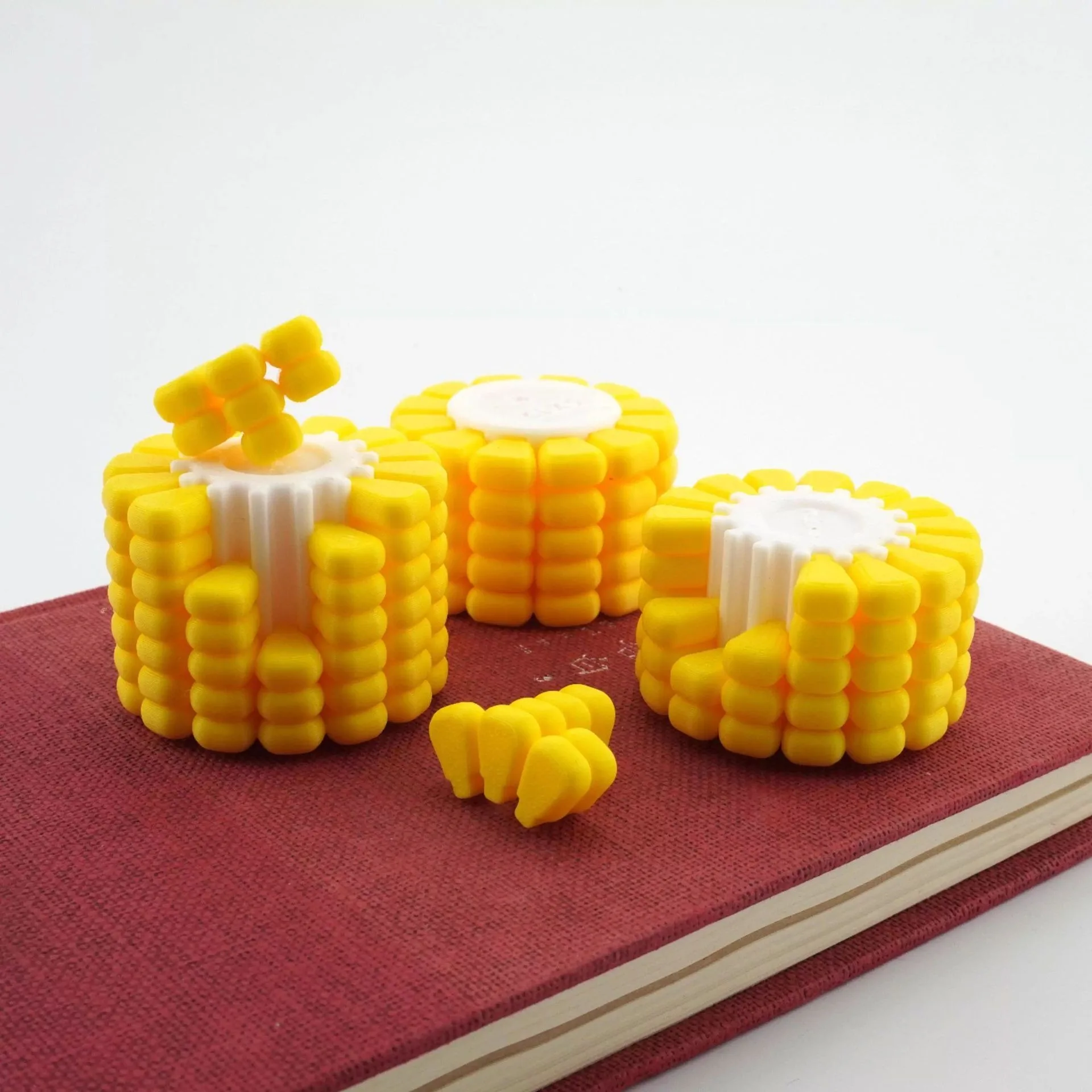 3D Printed Corn 3D Puzzle Toy, Brain‑Teasing Decompression Educational Desk Ornament, Hot Selling Fidget Toy