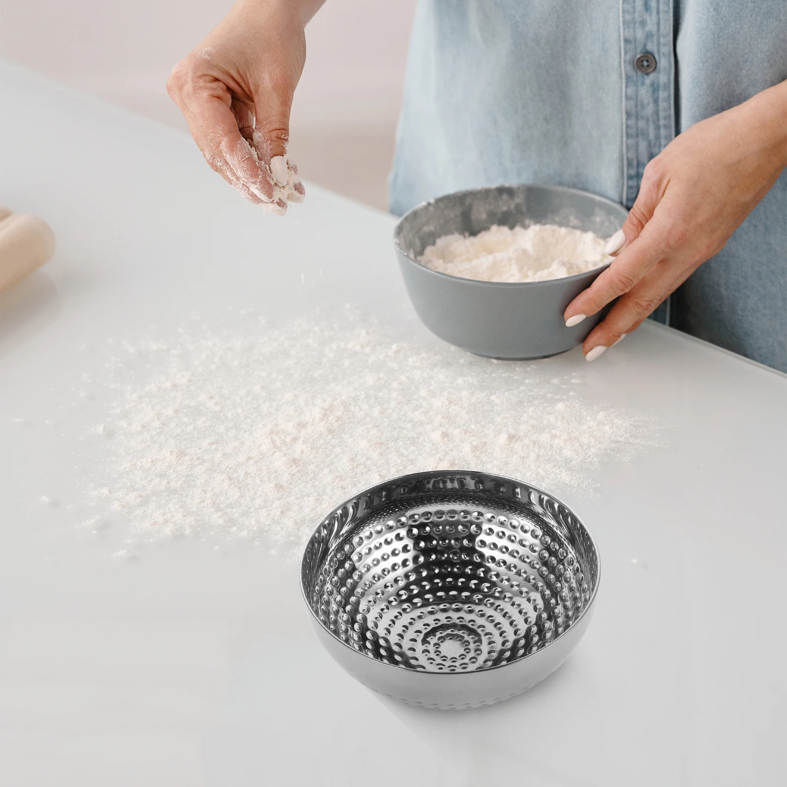 

Stainless Steel Hammered Salad Large Capacity Baking Mixing Bowl Kitchen Tool Decorative Metal Bowl Fruit Dish Office Use