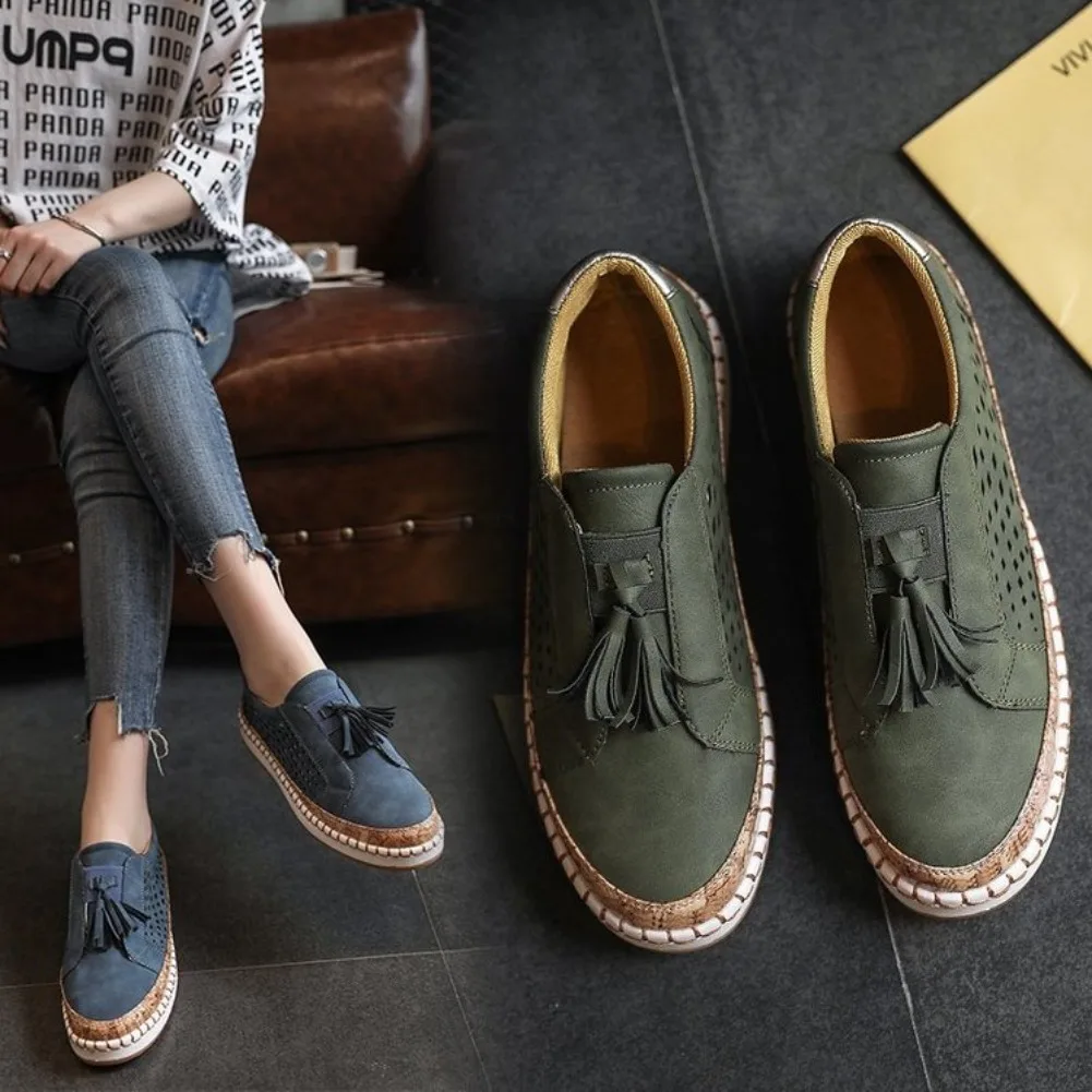 2026 Large Size Women's Shoes Round Toe Elastic Hollow Out Flat Bottom Slip-On Casual Tassel Loafers Breathable Canvas Shoes