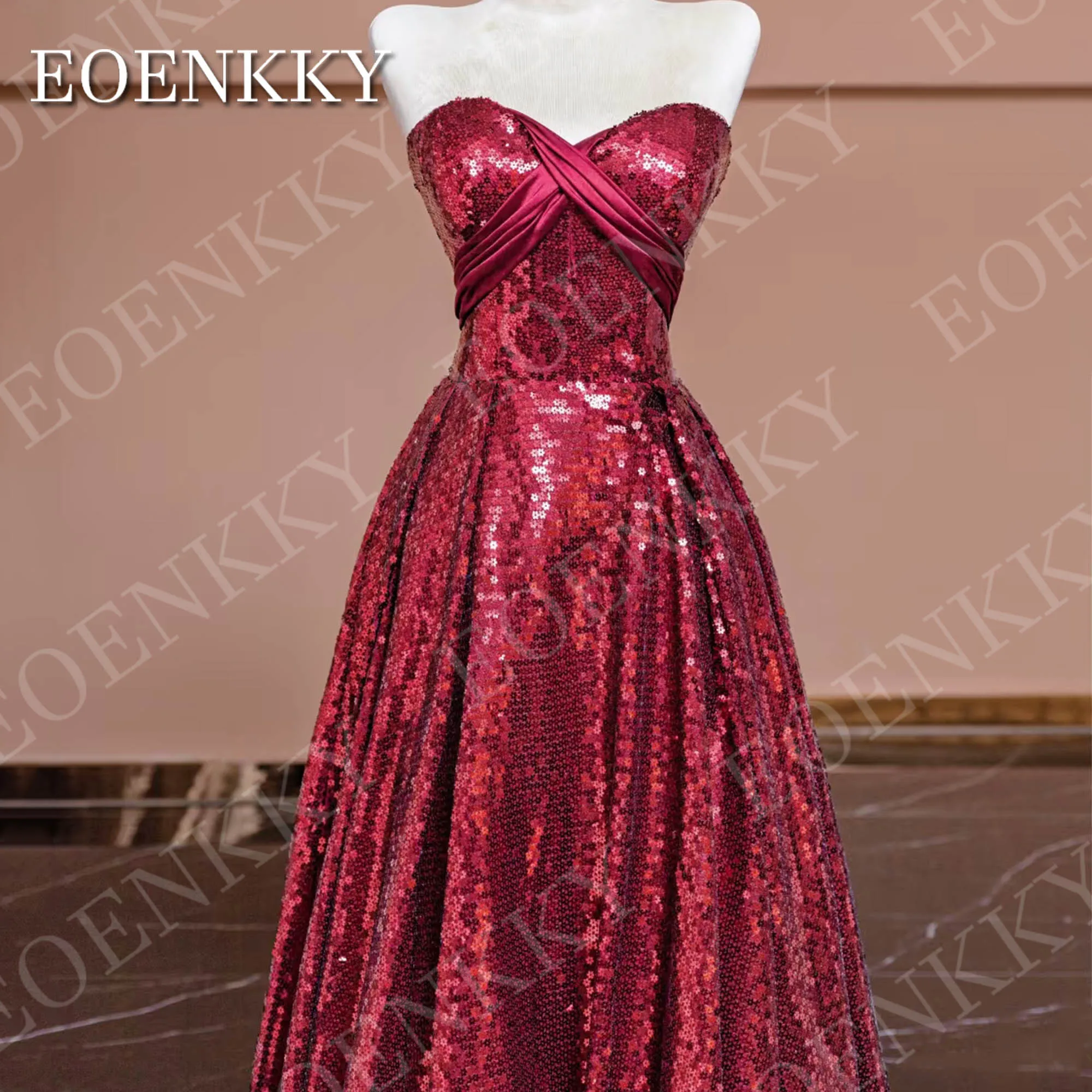 EOENKKY Lantejoulas Sparkly Vestido de Baile Princesa Dubai Luxo Glitter Borgonha Strapless Uma Linha Vestidos de Festa Personalizados Vestido de baile brilhante lantejola Princesa Dubai Luxo Glitter Borgonha Strapless