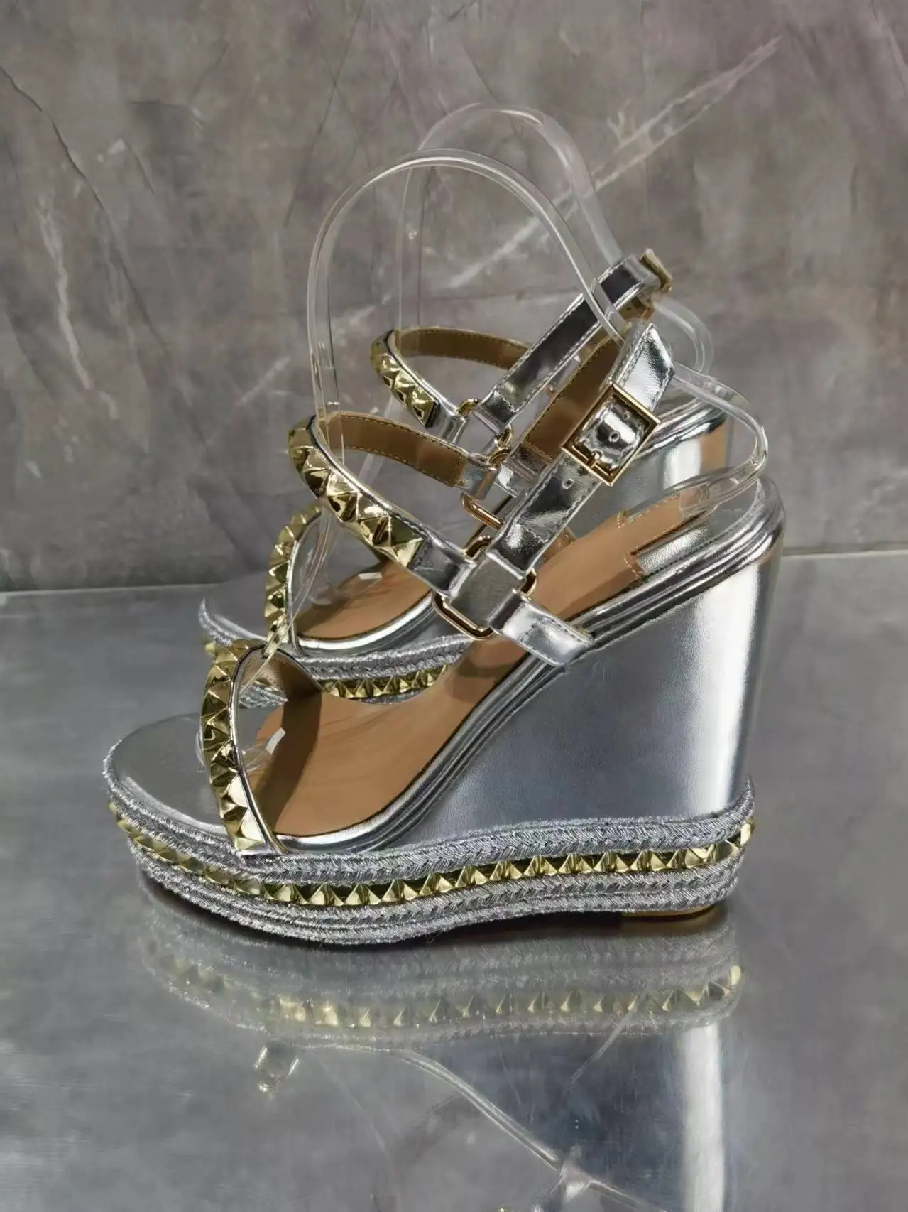 New Style Gold Crystal Decoration Woman Wedge Heel 12Cm Silver Sandal Shoes Female Buckle Ankle Strap Platform Sandal Shoes