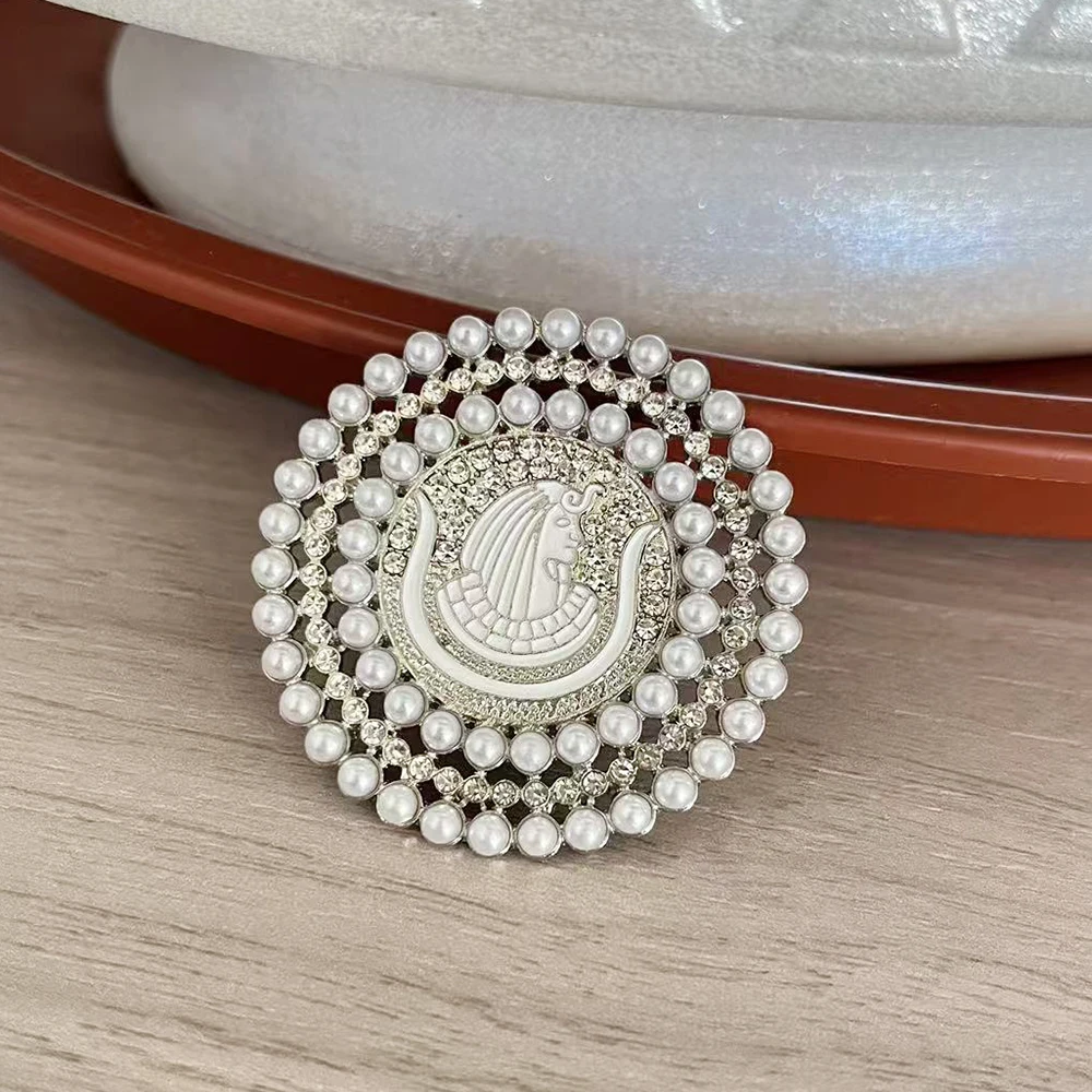 اليدوية حجر الراين اللؤلؤ مطعمة جولة شعار DOI جمعية الماسونية ابنة بروش #3