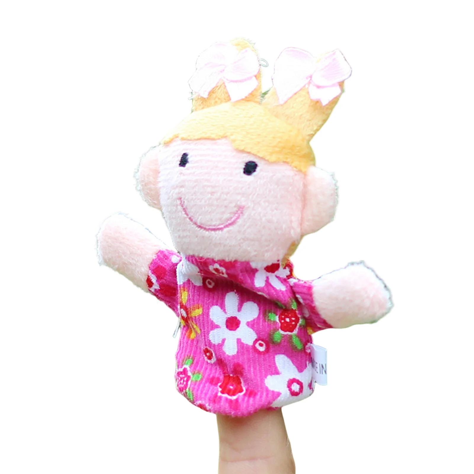 6pcs Family Plush Toy Hand Puppet Lovely Plushies Doll Wacky Cartoon Stuffed Toy for Christmas Doll Puppet Kids Gift