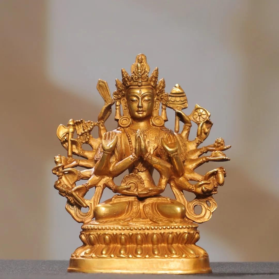 Old Bronze Gilded Cundhi bodhisattva  1000 arm Guanyin Sitting Buddha Lotus Buddha Terrace Amitabha Worship Hall Town house