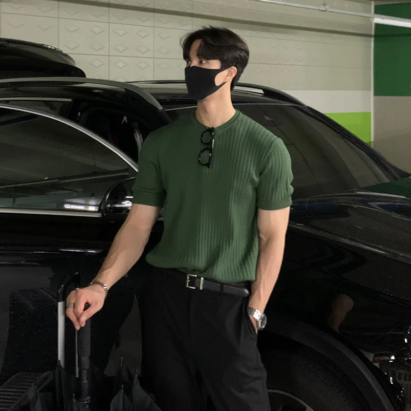 Summer Men's T-shirt Short-sleeved Knitted Sweater Loose Men's Top