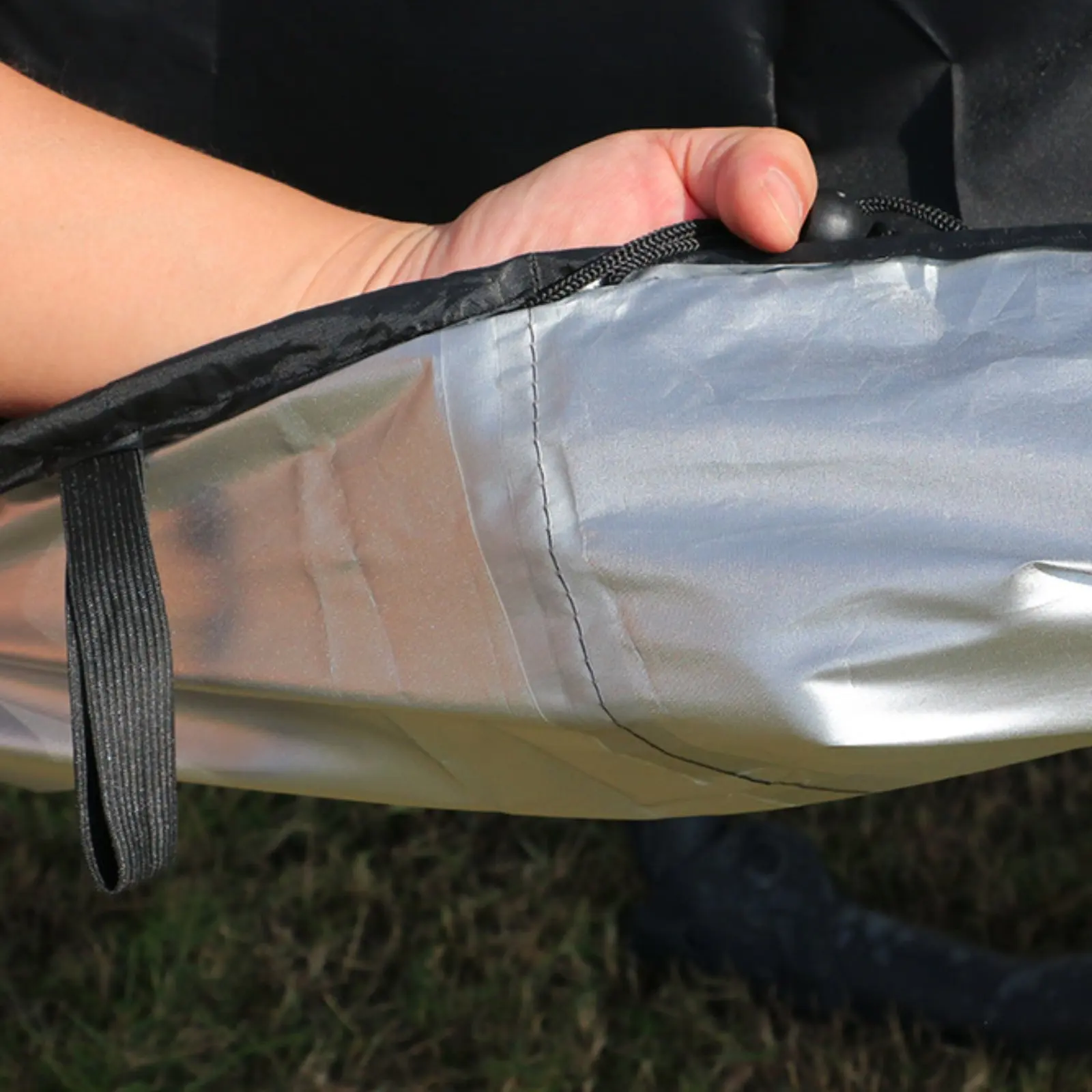 

Серебристый пылезащитный чехол для сельскохозяйственного дрона, водонепроницаемый чехол для генератора с герметичными швами для фермы