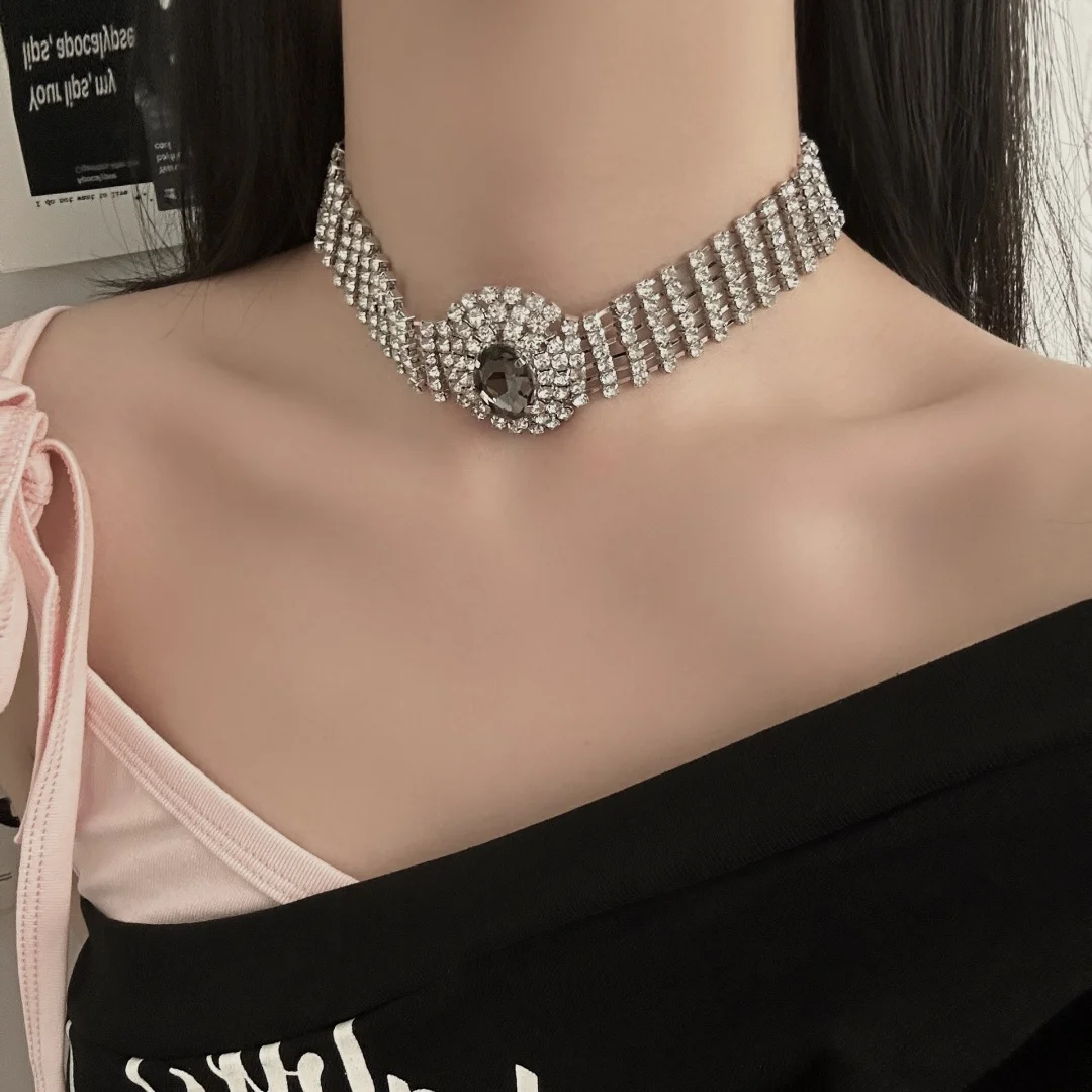 

DUTRIEUX Elegance Temperament Zircon Women Necklace Heavy Industry Trendy Clavicle Chain High-End Choker Jewelry Accessories