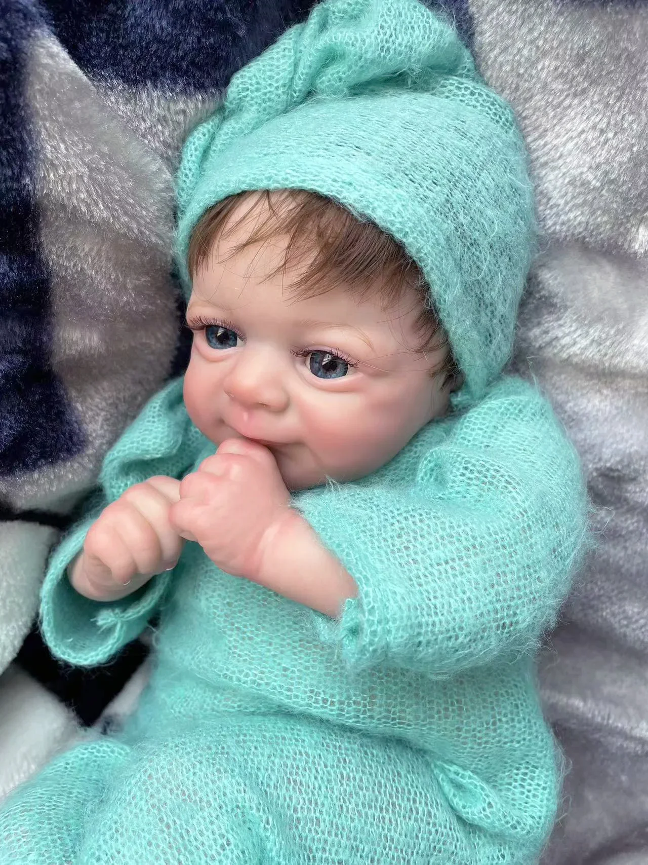 18inch Flynn Elf Newborn Baby Reborn Doll Lifelike Soft Touch Cuddly Baby Multiple Layers Painting 3D Skin