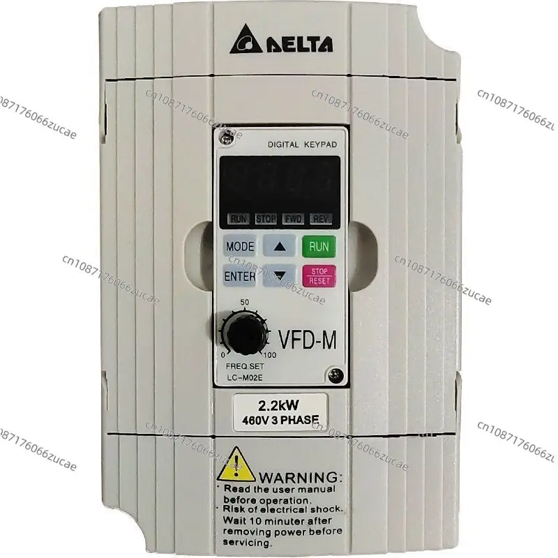 1.5KW/2.2KW/3.7KW 380V New Delta Inverter VFD015M21A, Output Frequency 0.1-400Hz Carrier Frequency Up To 15kHz