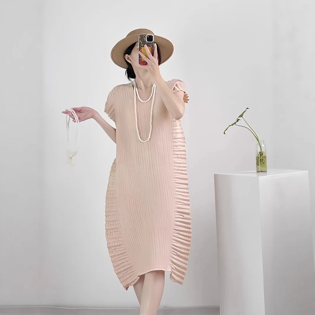 Miyake Einfarbig Plissee 2025, Sommer Neue Kleider frauen Vielseitige Casual Elegante Lose Gerade Kleider Temperament Kleidung