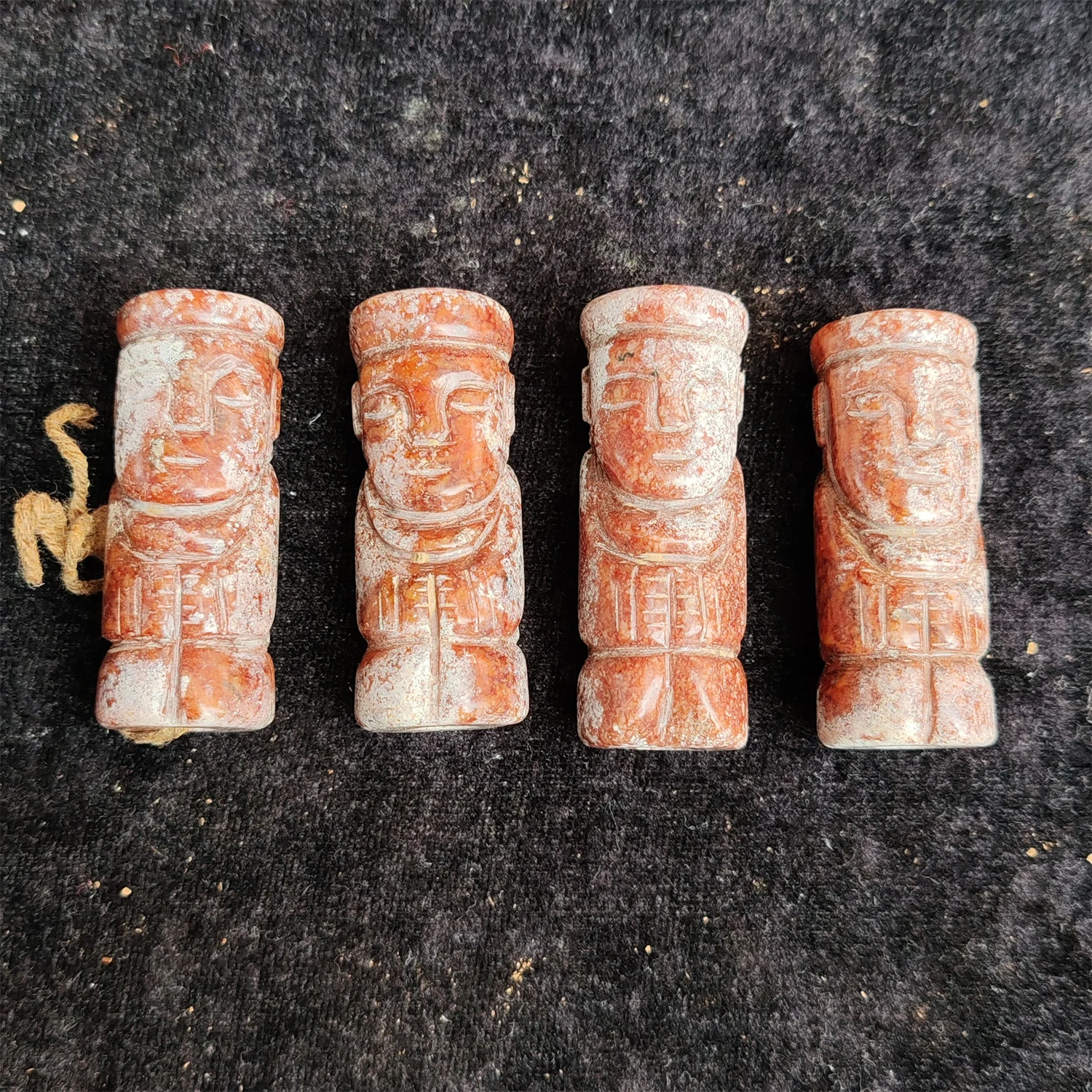 

1pcs/lot Natural Han Dynasty old jade figures old men exquisite workmanship lifelike Ethnic accessories small ornaments pendants