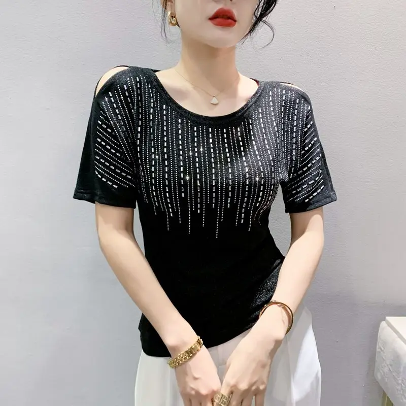 

Black Summer Korean Style T-Shirt Women Chic Sexy O-Neck Off Shoulder Shiny Diamonds Tops Short Sleeve Drill Tees 2024 New 43298