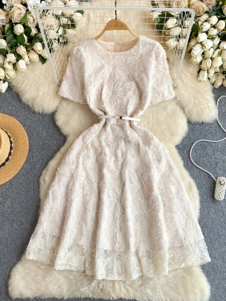 

Women Elegant Mesh A-line Dress Short Sleeved O-neck Summer Dress French Flower Sequins High Waist Slim Vintage Party Robe