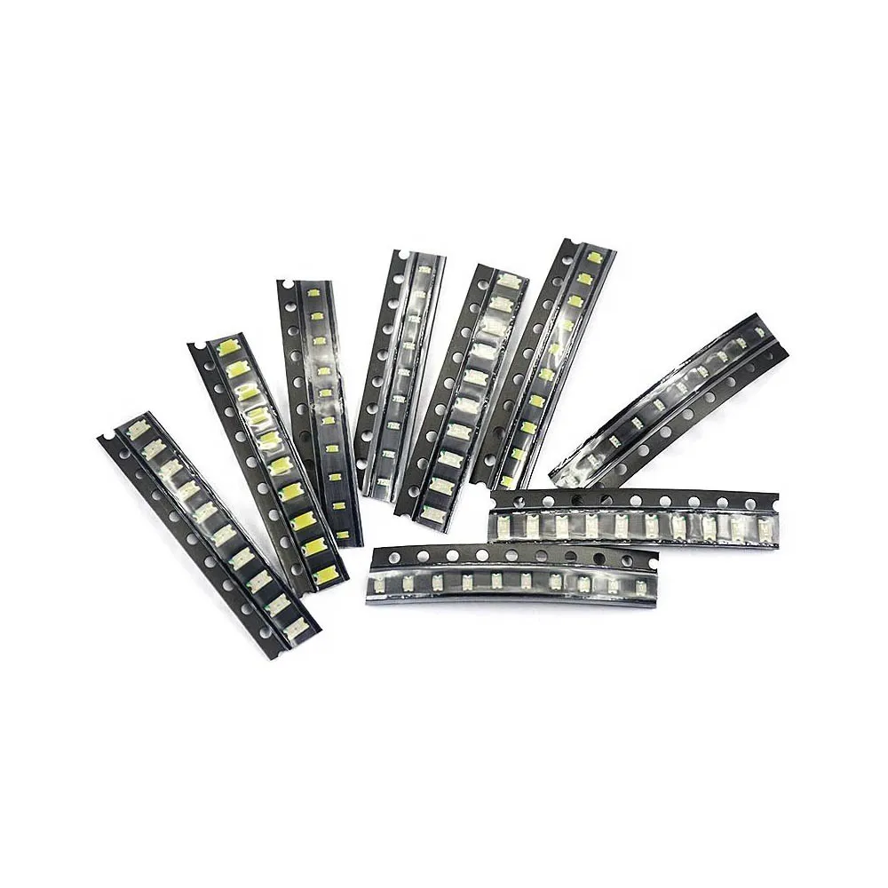 100pcs = 5 colori x 20pcs 0402 2835 1210 1206 0805 0603 3014 3020 Assortimento SMD LED Diodo kit Verde/ROSSO/Bianco/Blu/Giallo