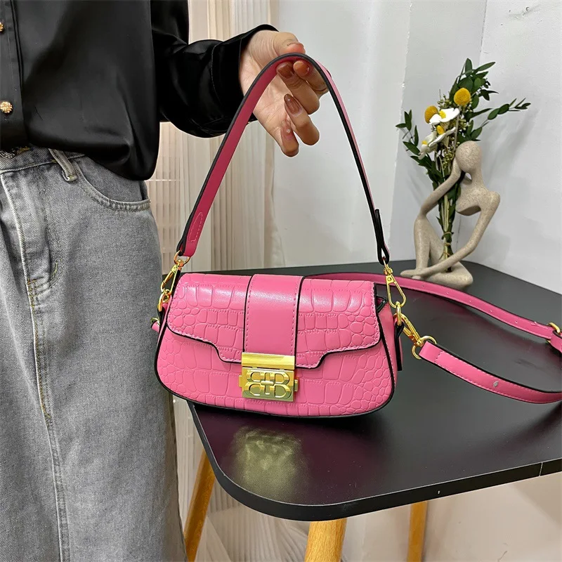 

2025 Designer Crocodile-Embossed Shoulder Bag - Luxury Mini Square Crossbody for Women, Trendy Underarm Purse Rhinestone Decor
