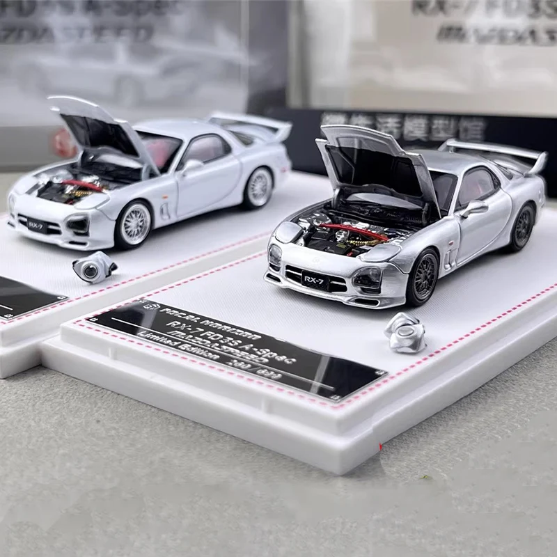 

Diecast Original 1:64 Scale RX-7 FD3S A Spec Simulation Alloy Car Model Static Display Collectible Toy Gift Souvenir Decoration
