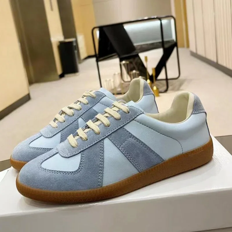 

2025 Men Shoes Spring Trend Men Women Sneakers Lace Up Patchwork Loafers Casual Genuine Leather Flat Retro Sneakers