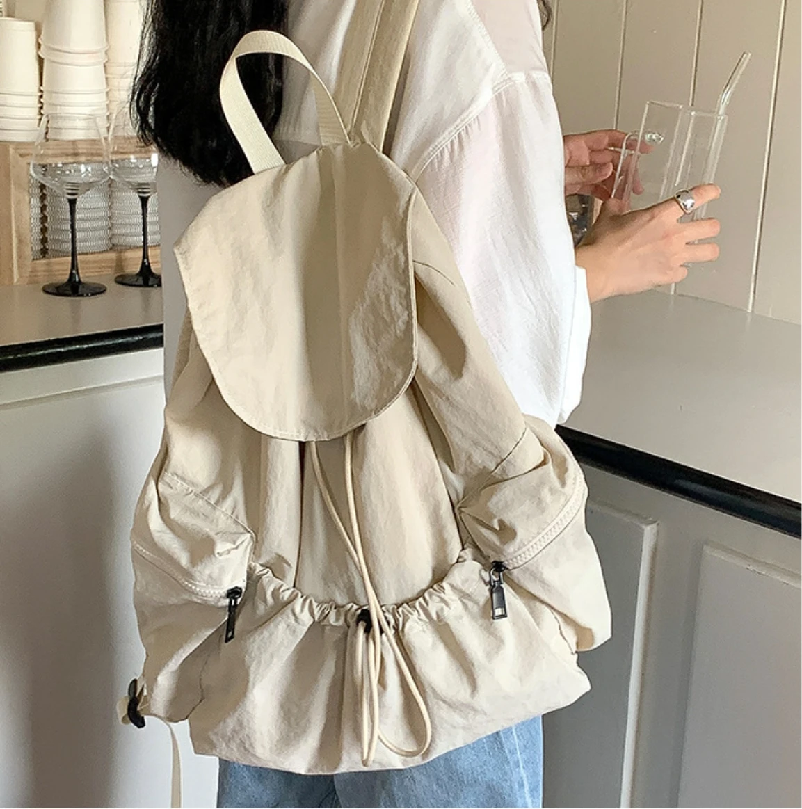 Mochila informal de tela de nailon para mujer, bolso de hombro ligero de gran capacidad, bolso escolar de diseñador de lujo, Color sólido, nueva moda