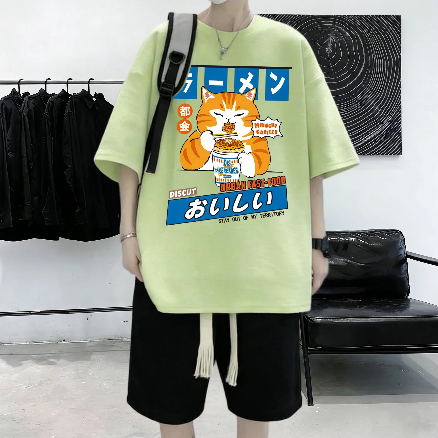 Cat Enjoying Instant Noodles Design Mens Cotton Simple Summer T-Shirts Casual Vintage Unisex Tops Fashion High Street Clothing