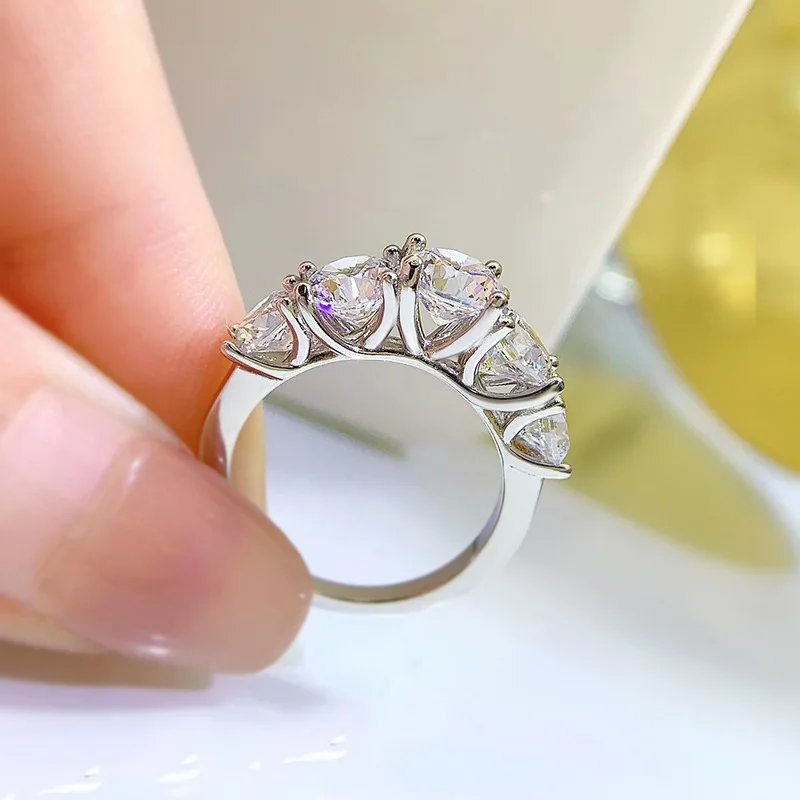 OXTAO Funkelnder 5-Steine-Moissanit-Diamantring für Damen, 14 Karat Gold gefüllt, Ehering, Fingerringe, Schmuck, Paar, zertifiziert – Detail 10