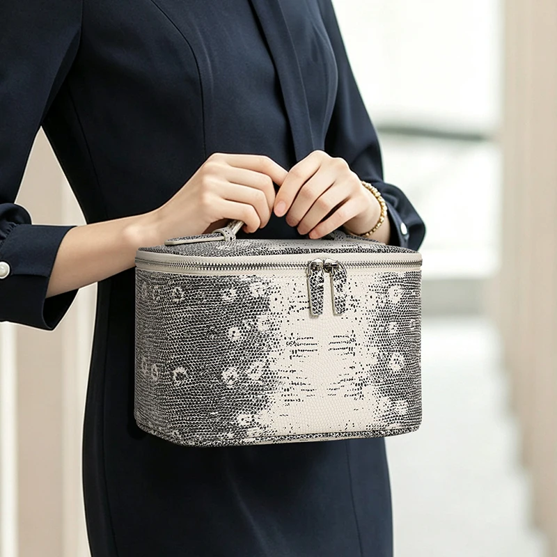 Aidrani Genuine Cowhide Cosmetic Bag Portable Handheld Travel Toiletry Organizer Vintage Pattern Storage Pouch for Ladies Trip
