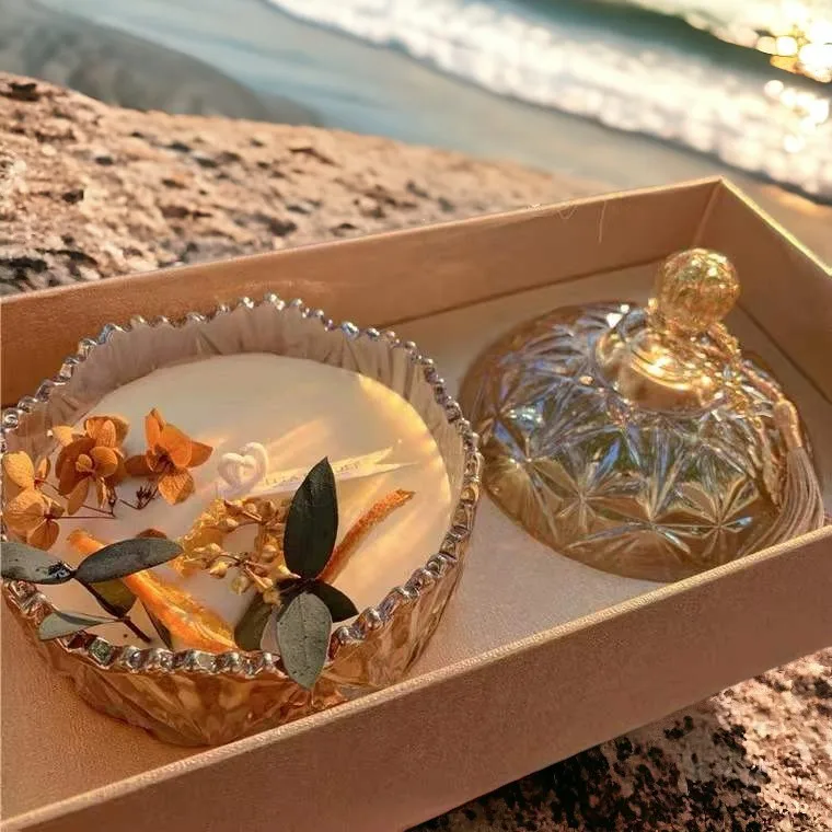 Dried flower scented candle eternal flower gift box set, creative handmade gift, soybean wax wholesale gift bag
