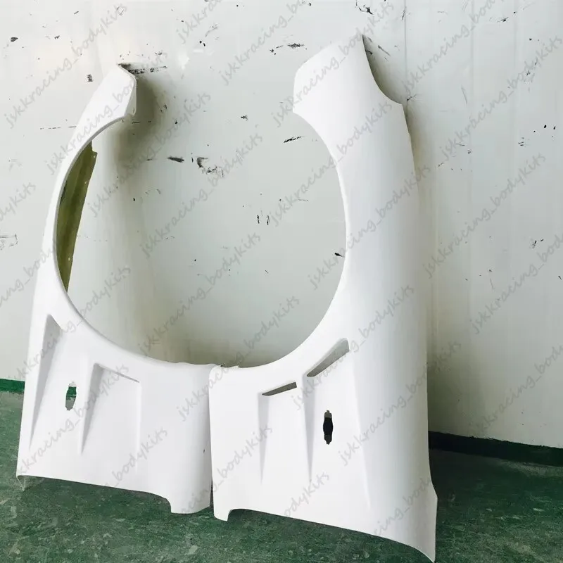 

Для Mazda RX7 FD3S переднее крыло + комплекты широкого корпуса 25 мм, брызговики FRP, неокрашенные, 2 шт.