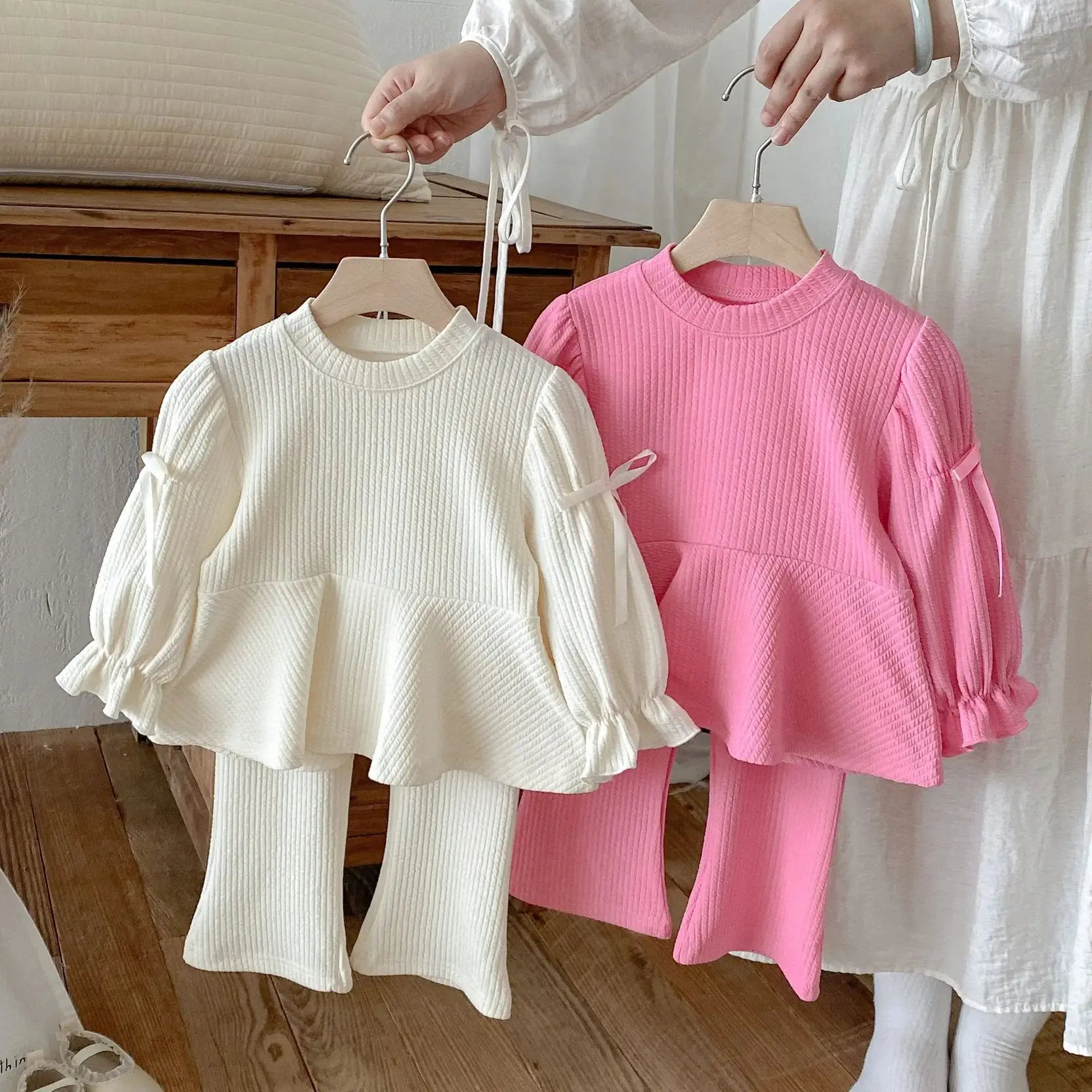 Autumn Fashion Baby Girls Clothes Set Cute Kids Bow Puff Sleeve Sweatshirt With Pants For Children Casual Comfortable Tracksuit