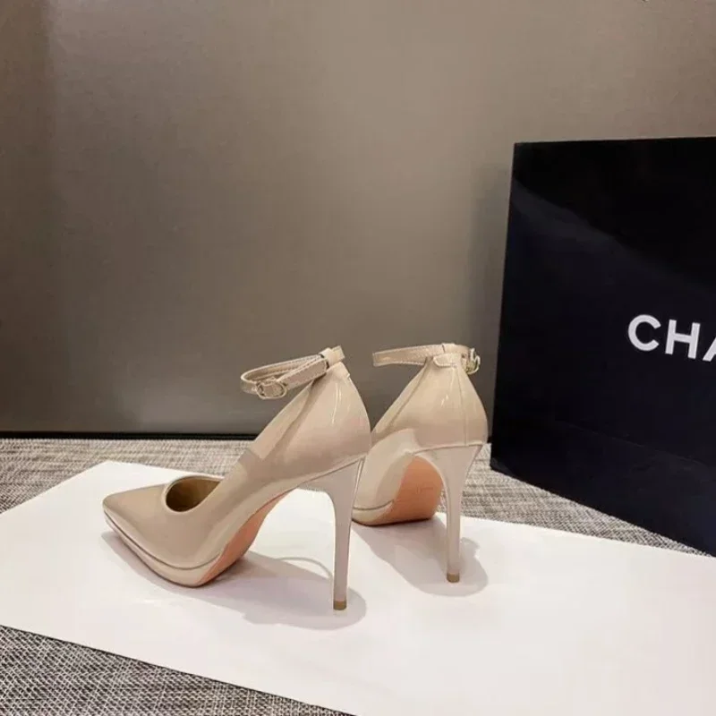 Ein-Steck-Schnalle High Heels 2025 Frühling Neue Lackleder Stiletto-Absatz Arbeitsschuhe Großer Spitze Flacher Mund Damenschuhe – Detail 4