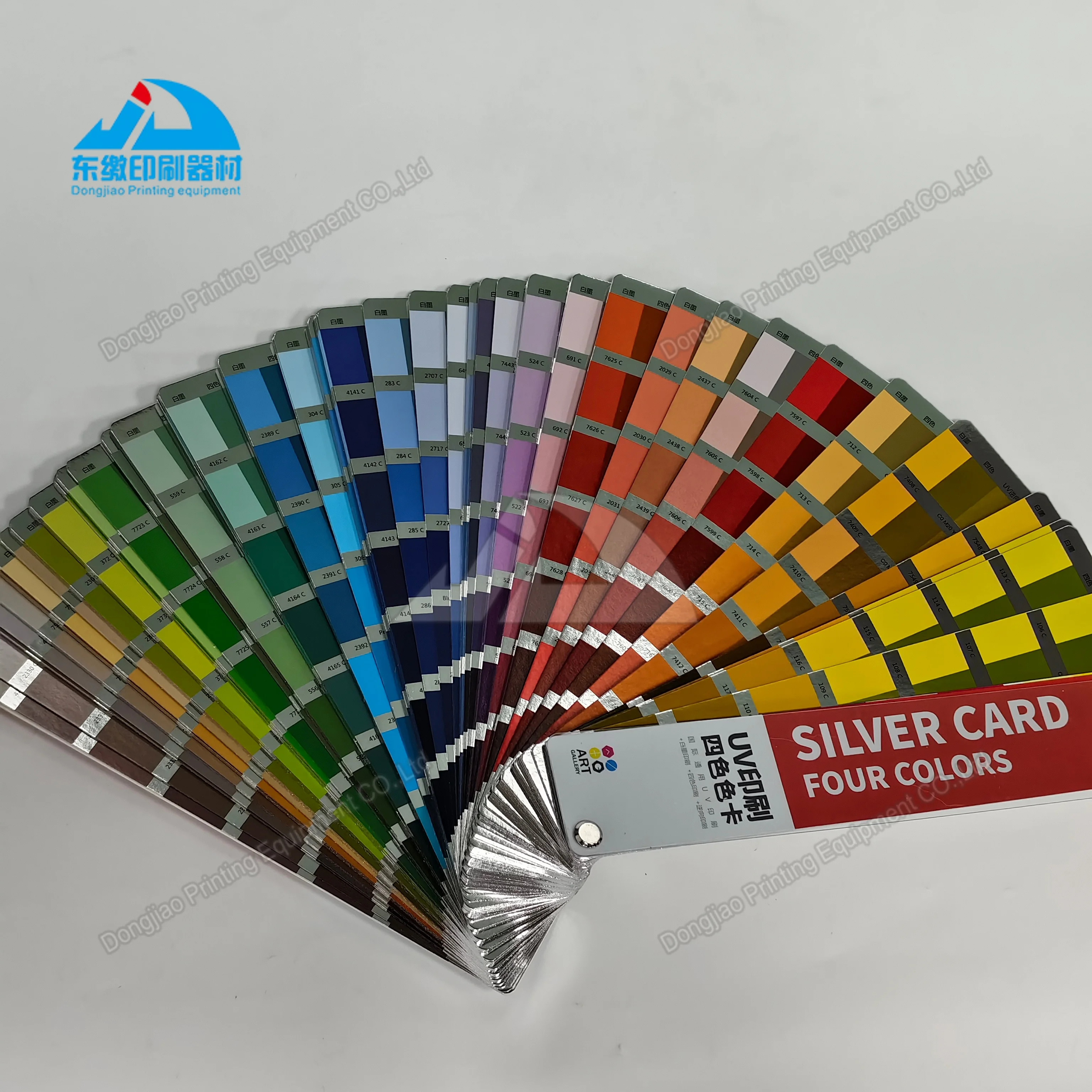 

Серебряная карта с УФ-печатью. Карта четырех цветов. Международная карта УФ-печать. Четырехцветная цветовая карта.