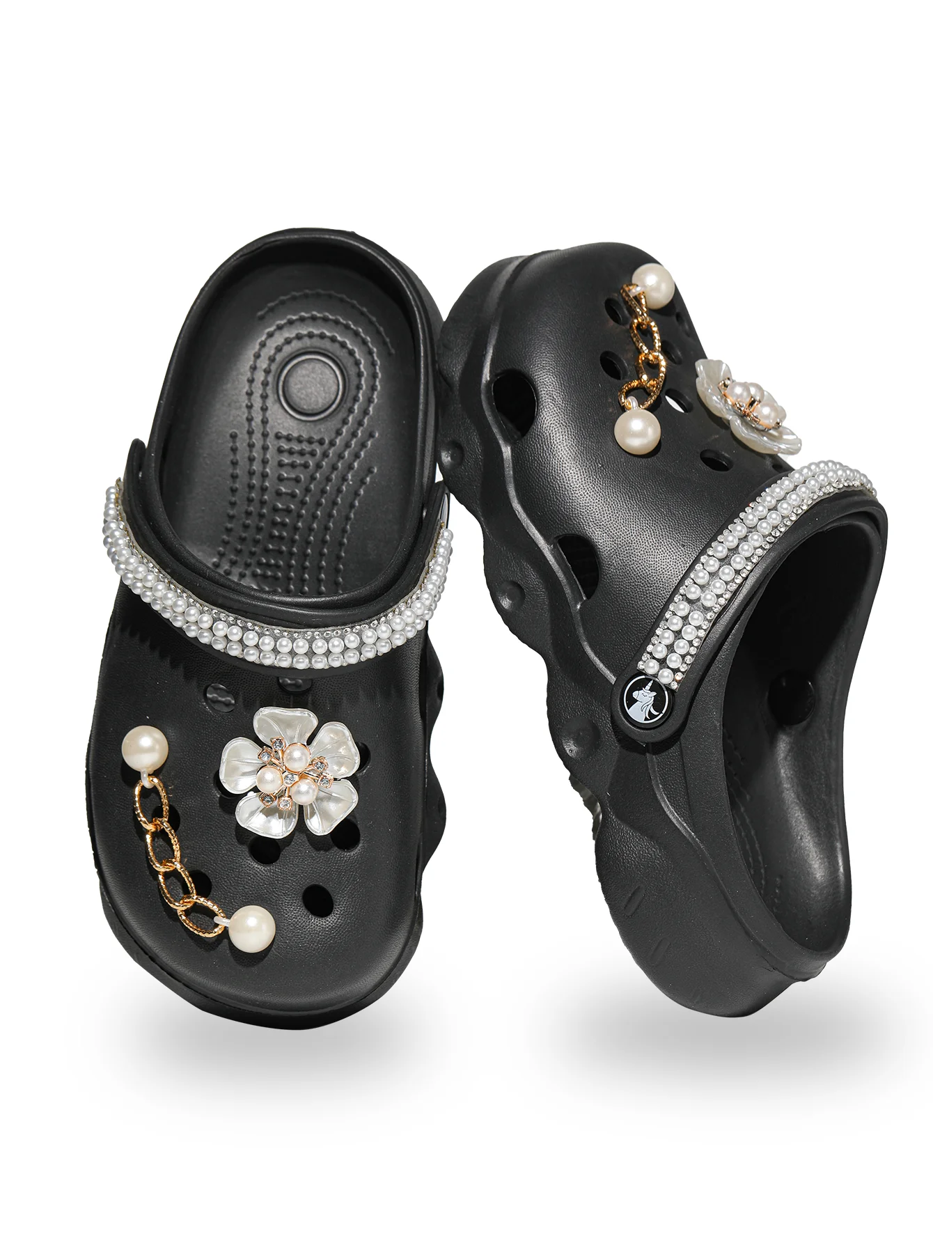 Kinder-Clogs, Leichte EVA-Gartenschuhe, Wasserdichte Rutschfeste Sandalen, Bequeme Slip-On Schuhe für Drinnen und Draußen 1214 – Detail 9