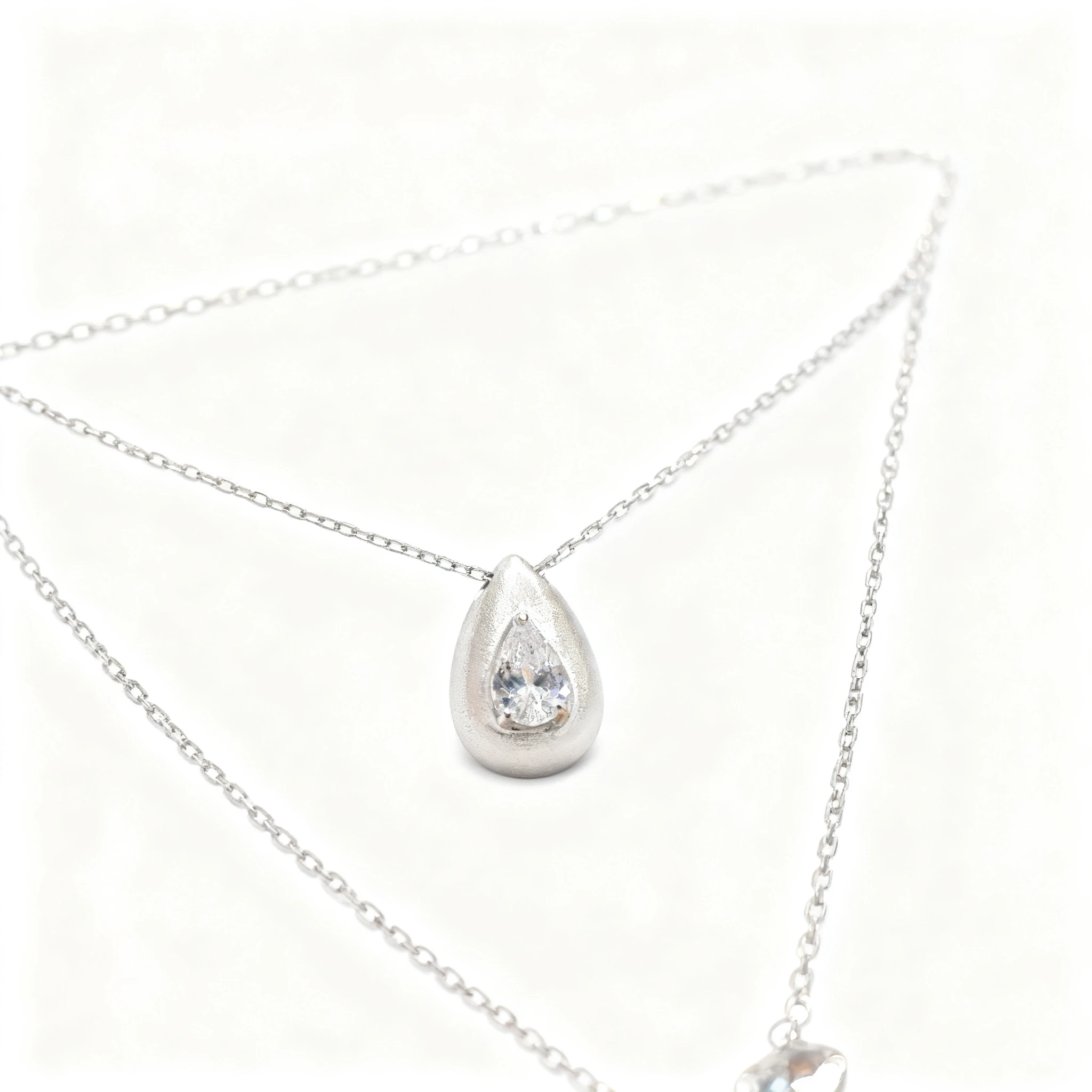 Thick Rhodium Plated  925 Sterling Silver Jewelry Exquisite Matte - finish Teardrop Imitation diamond Necklace-Premium Quality
