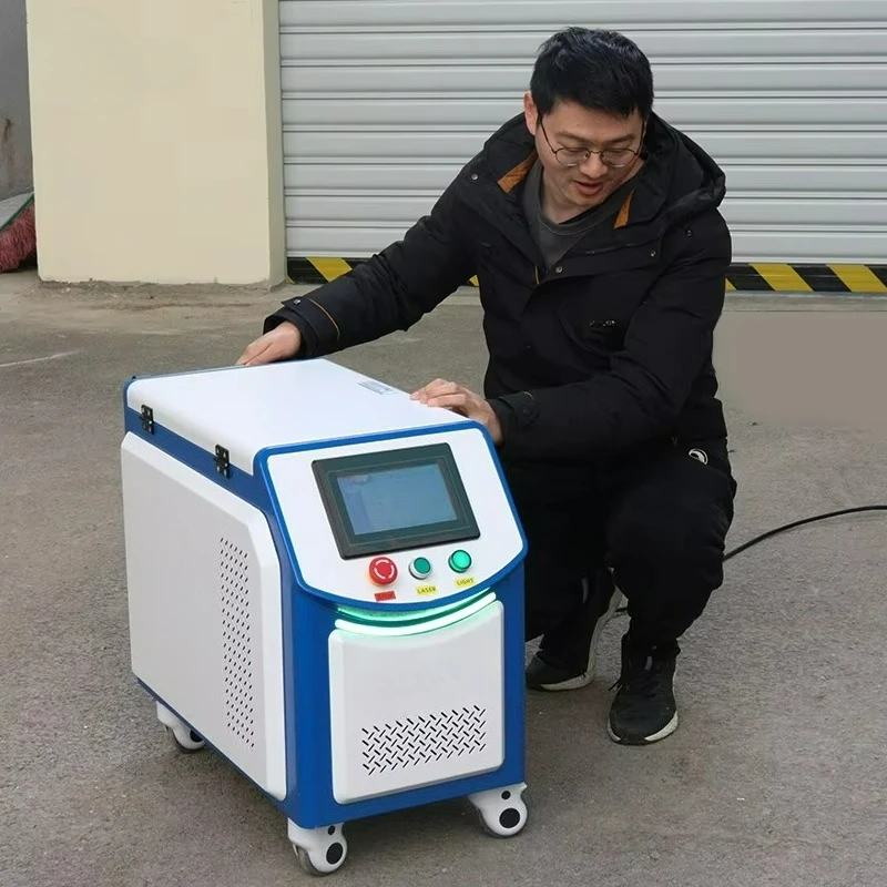 SWT 200W 300W Portable Pulsed Laser Cleaning Equipment with Safety Interlock for rust Pairt Cleaaning Industrial Maintenance