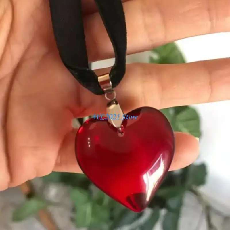 

G5GC Summer Necklace Black Fabric Rope Heart Charm Clavicle Chain Glass Heart Pendant