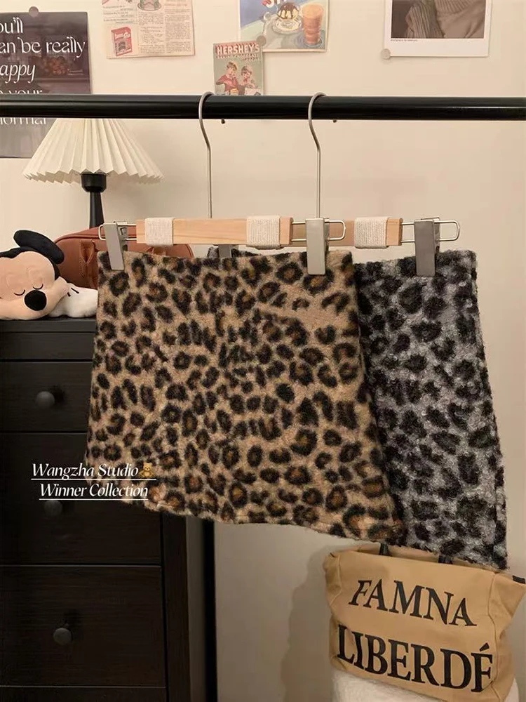Vintage Luipaardprint Mini Rokken voor Vrouwen Lente Nieuwe Faux Lam Slanke Rokken Y2K Koreaanse Hoge Taille Streetwear Bodycon Rokken Nieuw