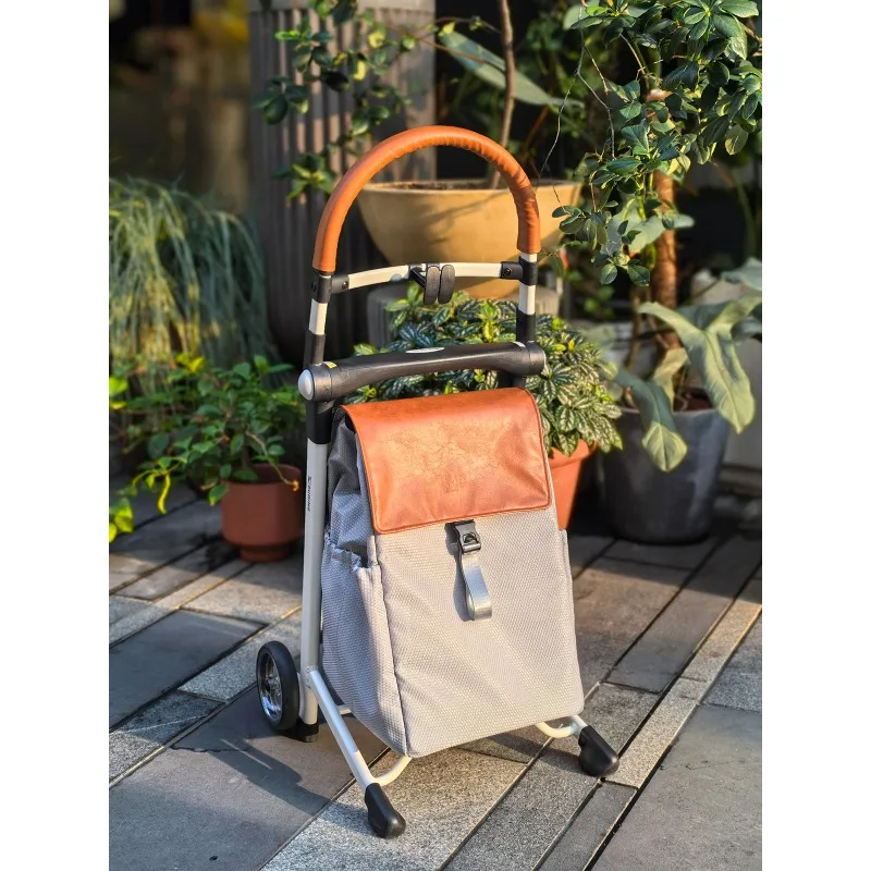 

Small pull cart to buy food, you can sit in line, portable, lightweight and foldable aluminum alloy