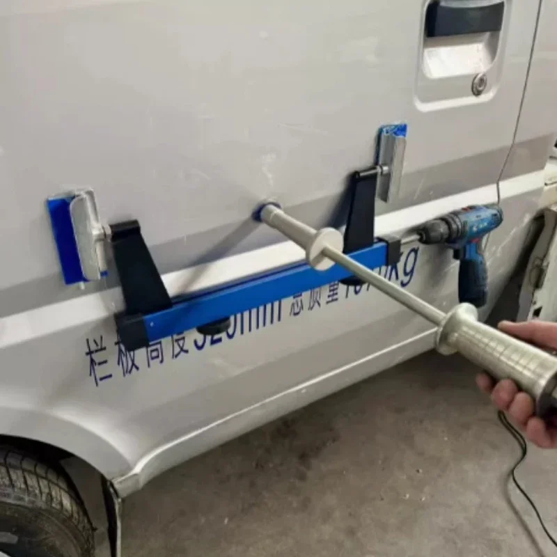 La herramienta de reparación de abolladuras de automóviles puede voltear el expansor para restaurar abolladuras ni abolladuras sin dañar la pintura o la chapa