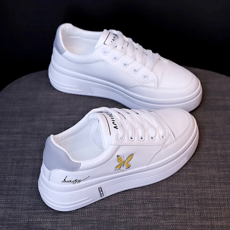 Small white shoes women's new sports casual shoes butterfly embroidery leather students spring autumn platform shoes C1173