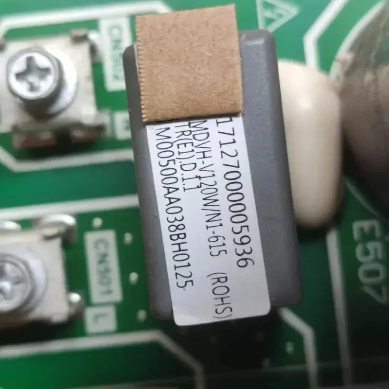 17127000005876 MDVH…