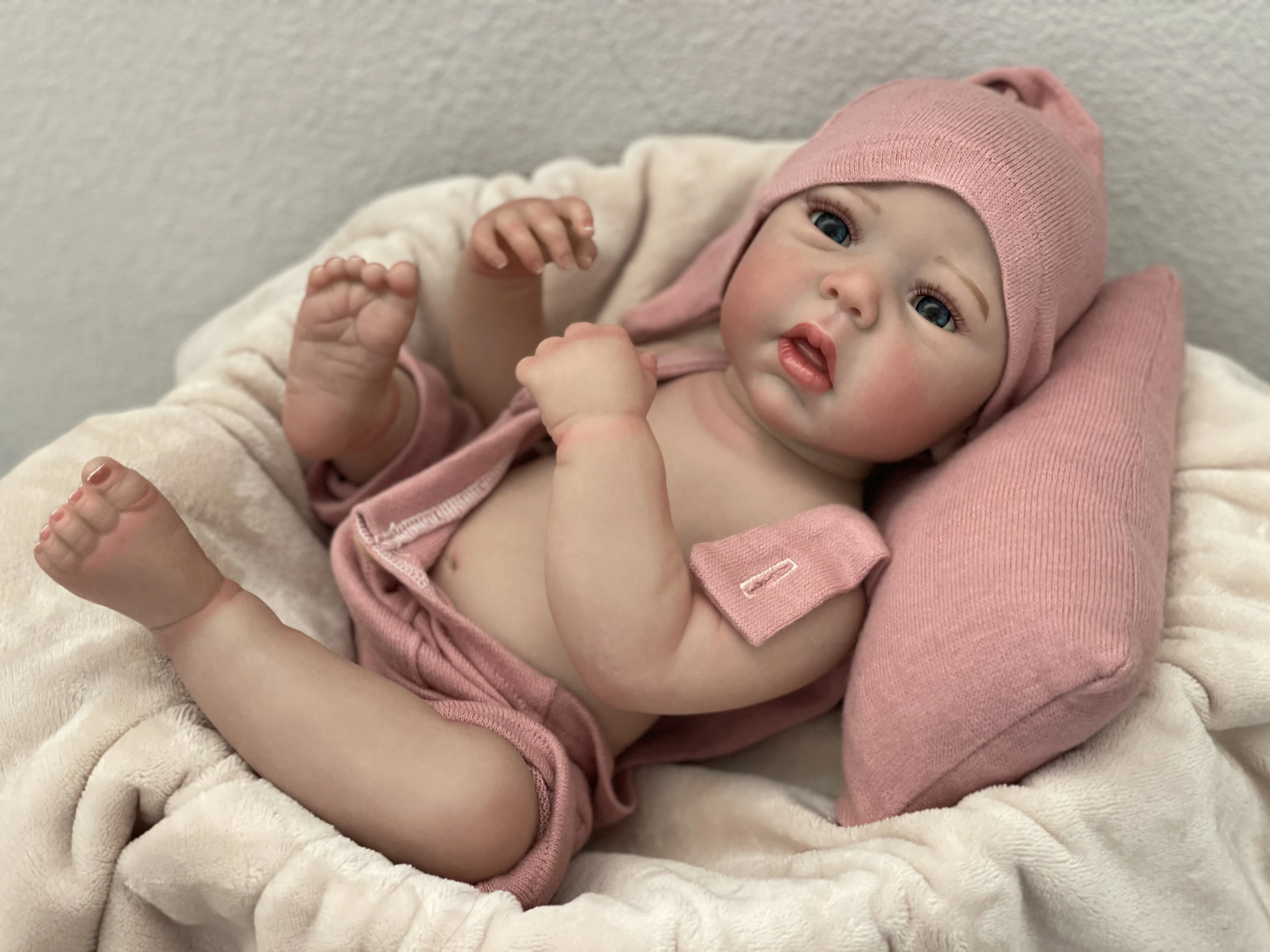 45CM Vinyl Girl Reborn Baby Dolls Handmade Painted Detailed Realistic Newborn Baby Doll Toys For Kid\'s Gifts Muñecas Reborn