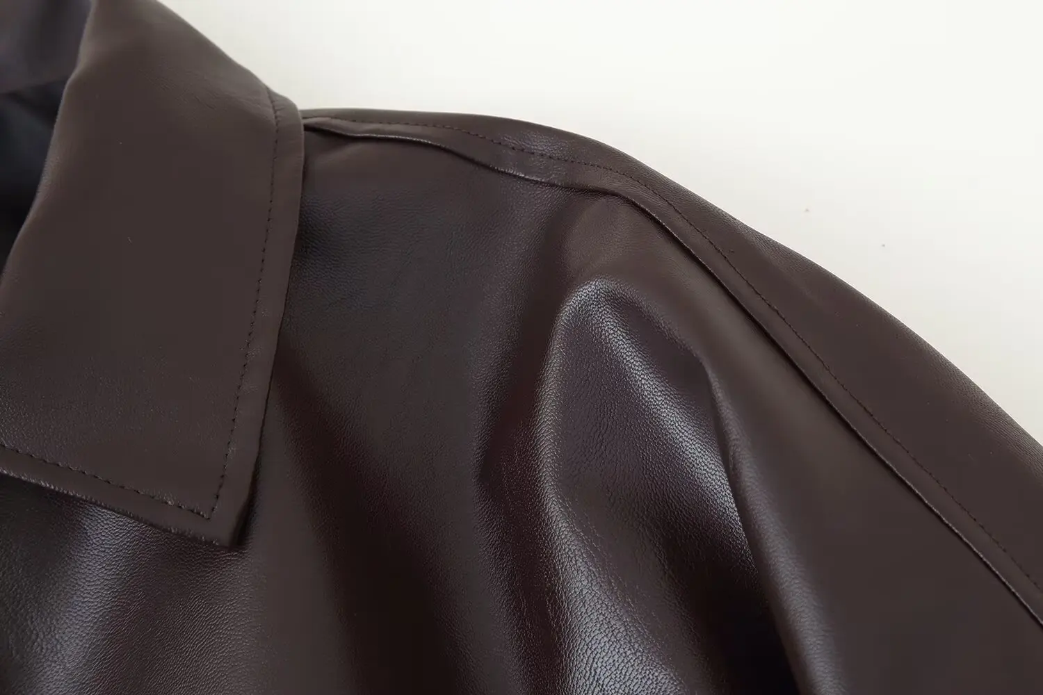 Chaqueta vintage para mujer, bolsillos dobles, cremallera frontal, dobladillo cónico, eleva tu estilo, chaqueta para mujer