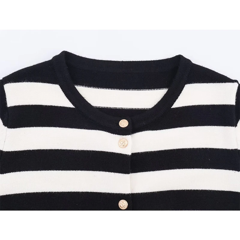 Black White Striped Knit Cardigan For Women Front Button O Neck Long Sleeve Casual Coat Chic Lady Autumn Winter Outerwear