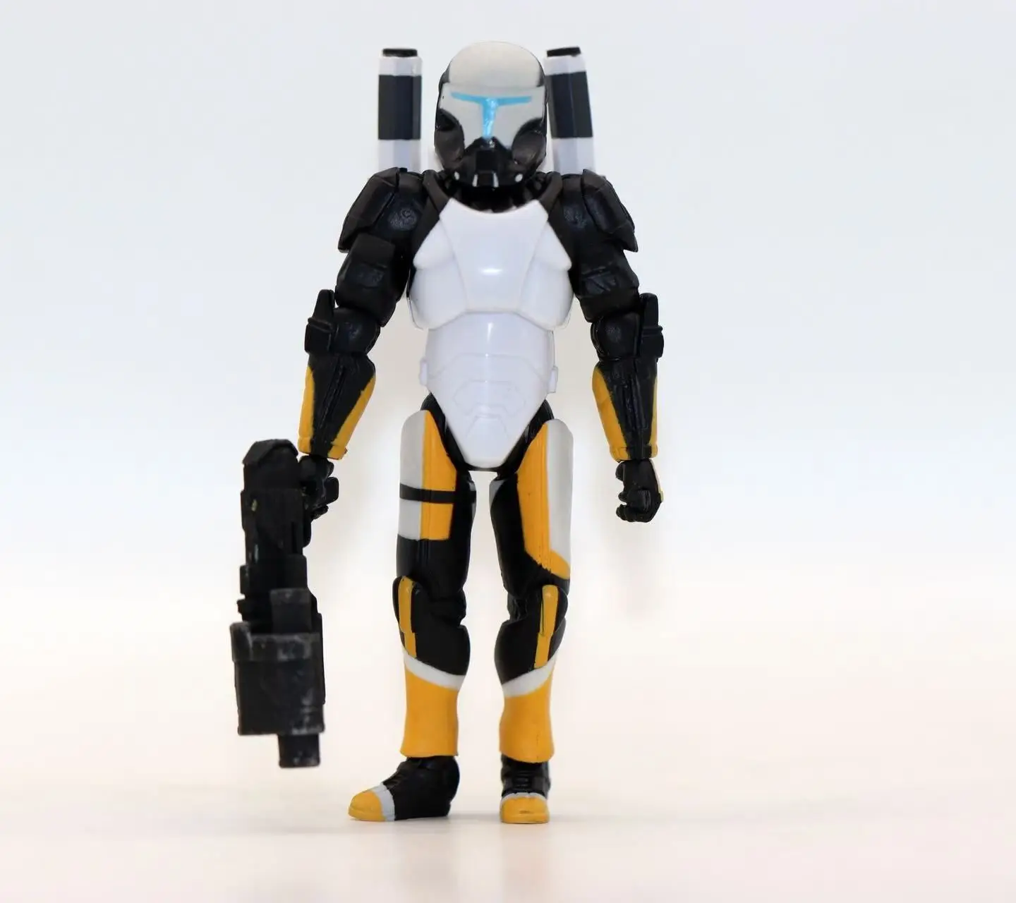 figura-de-acao-solta-star-wars-clone-wars-republic-commando-scorch-375-polegadas