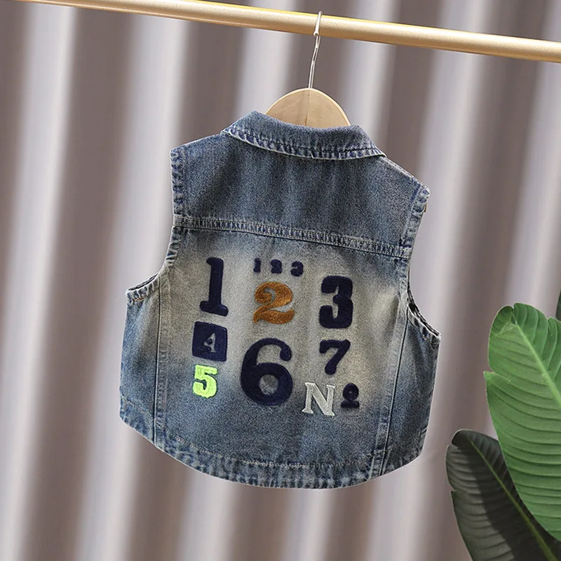 

Boys' denim vest, spring and autumn new children's lapel jacket, boys' autumn Korean version cartoon vest for outerwear